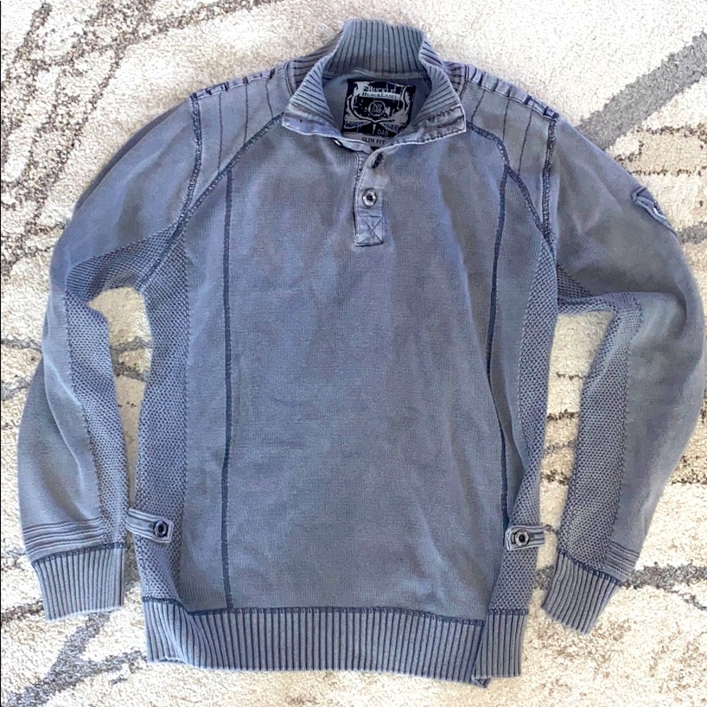 Men’s Buckle Black Label Pullover